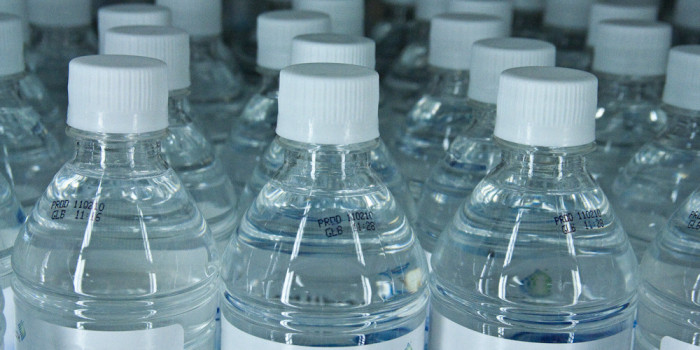 Editorial: Universities are banning bottled water. Should we?